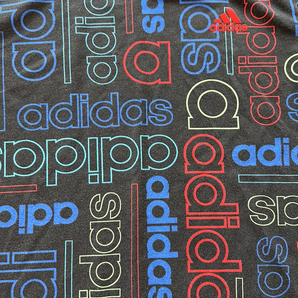 Adidas tee - Picture 3 of 3